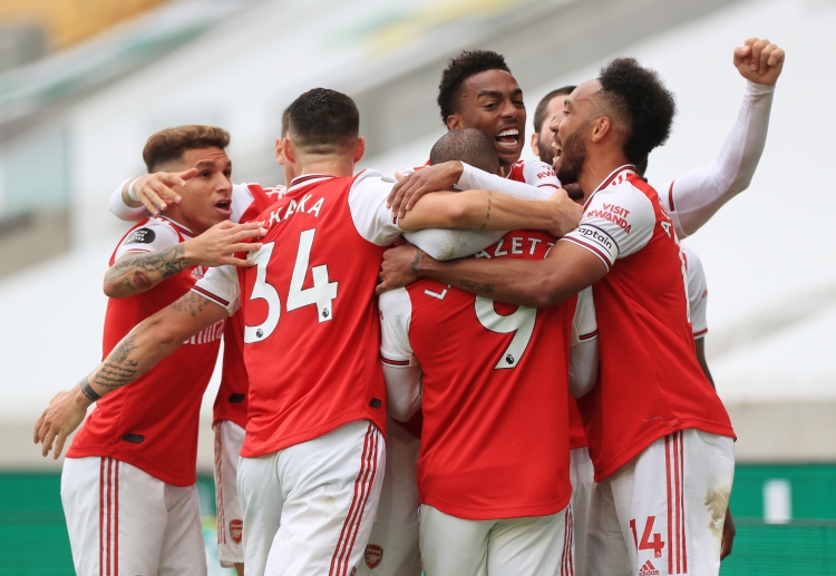 Tip kèo cá cược Premier League Arsenal vs Leicester City.