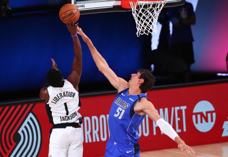 Soi kèo Playoffs NBA 28/8 Dallas Mavericks vs LA Clippers.