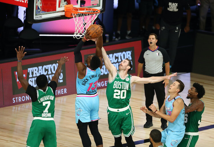 Can Gordon Hayward break his bad luck by leaving the Boston Celtics before the opening of the new NBA season?