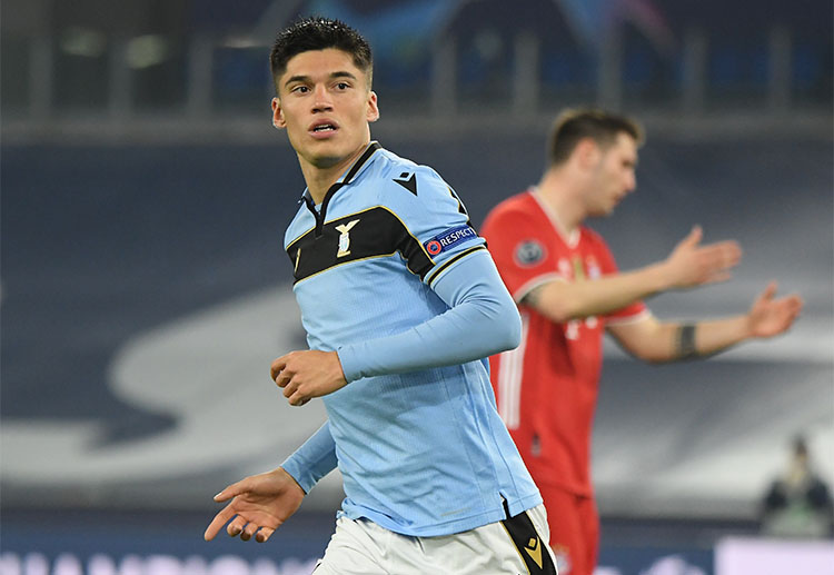 လာဇီယိုကတော့ နှစ်ပေါင်းအတော်ကြာ ဝေးကွာနေတဲ့ ချန်ပီယံလိဂ် အောင်မြင်မှု အိမ်မက်ကတော့ အခုအဆင့်မှာပဲ ရပ်တန့်သွားခဲ့ရပြီလို့ ဆိုနိုင်ပါတယ်။