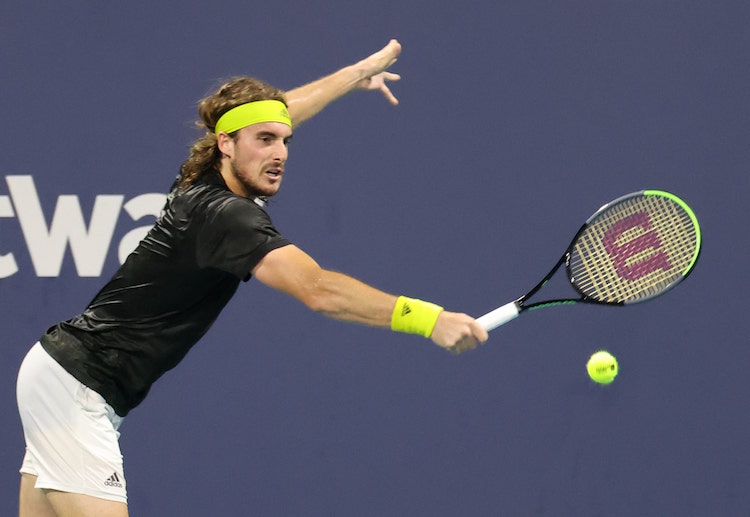 Tsitsipas nhẹ nhành lọt vào tứ kết Miami Open 2021.