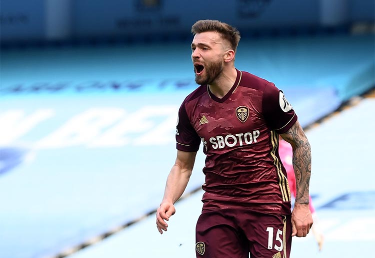 Stuart Dallas mencetak dua gol ke gawang Manchester City dalam lanjutan Premier League