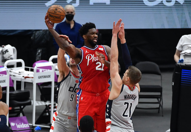 Soi kèo bóng rổ NBA 2021 Philadelphia Sixers vs Golden State Warriors