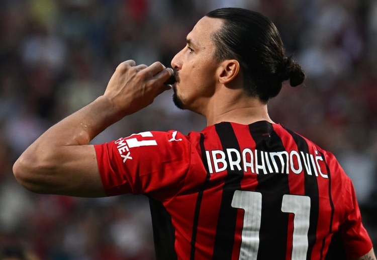 စီးရီးအေ ကလပ် အေစီမီလန် တိုက်စစ်မှူးကြီးဟာ ဒူးဒဏ်ရာကို ခွဲစိတ် ကုသမှု ခံယူထားပေမယ့် အသင်းမှာ လာမယ့် ရာသီကုန် အထိ ဆက်ရှိမယ့် စာချုပ်သစ် တရပ်ကို ချုပ်ဆိုထားပြီး ဖြစ်ပါတယ်။