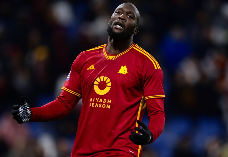 Romelu Lukaku has been sent off in the 87th minute in Roma's Serie A tie vs Fiorentina