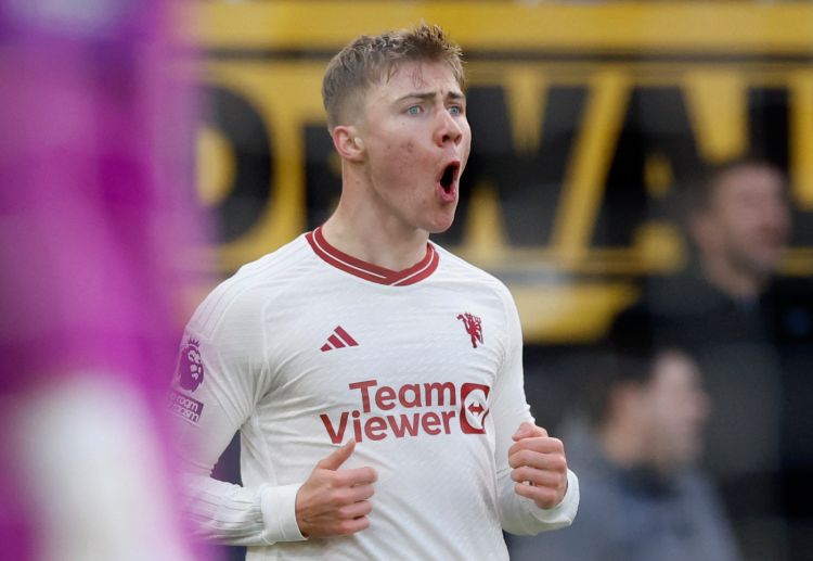 Man United đang áp sát top 4 BXH Premier League