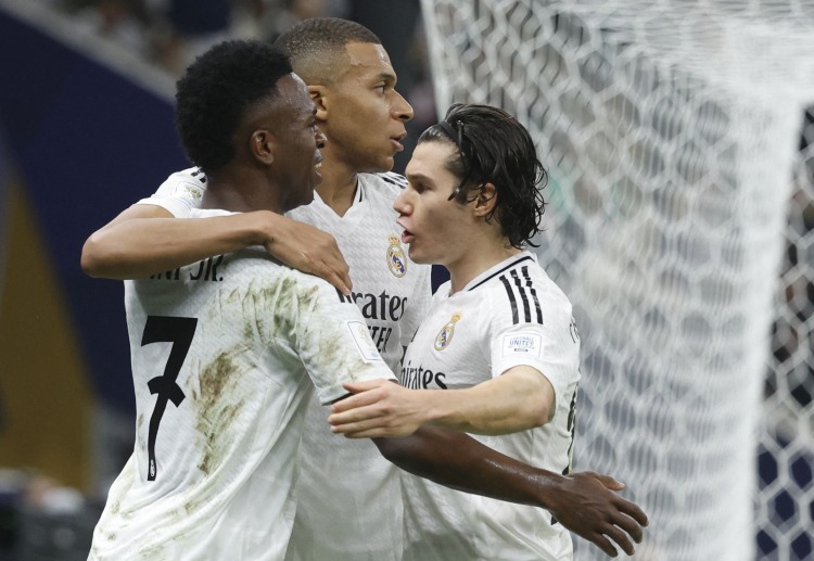 နောက်ထပ် လာလီဂါ ထိပ်သီး ကလပ် တစ်ခု ဖြစ်တဲ့ ဘာစီလိုနာ ကတော့ ငွေကြေး ပြဿနာတွေ ရင်ဆိုင်နေရခြင်းနဲ့ အတူ ယူရို သန်း ၇၆၀ နဲ့ ယခင် အဆင့် ၄ နေရာ ကနေ ၆ ကို ကျဆင်းသွားခဲ့ပါတယ်။