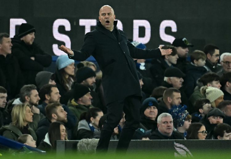 လစ်ဗာပူးလ်ဟာ လက်ကျန် ပရီးမီးယားလိဂ် ပွဲစဉ် ၉ ပွဲမှာ အဲဗာတန်၊ ဖူလ်ဟမ်၊ ဝက်စ်ဟမ်း၊ လက်စတာစီးတီး၊ တော့တင်ဟမ်ဟော့စပါး၊ ချဲလ်ဆီး၊ အာဆင်နယ်၊ ဘရိုက်တန်၊ ပဲလေ့စ် တို့နဲ့ ရင်ဆိုင်ရဦးမှာ ဖြစ်ပါတယ်။