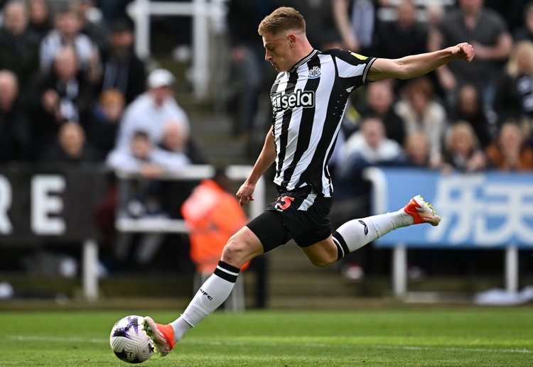 英超联赛 巴恩斯最近表现抢眼，他很可能将继续首发出战