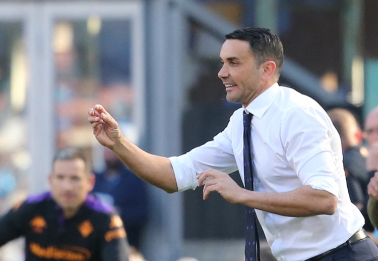 Fiorentina làm khách trên sân của Milan ở vòng 31 Serie A