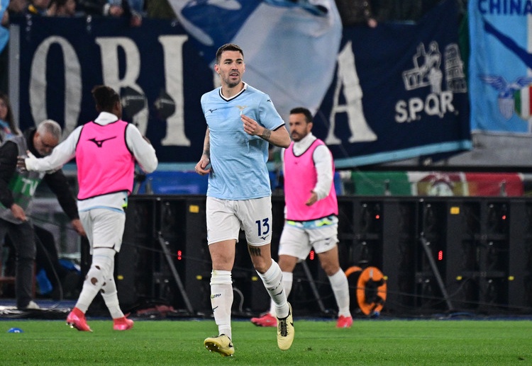 意甲联赛 拉齐奥在下半场第47分钟打破僵局，罗马尼奥利接佩莱格里尼的传中，头球建功。