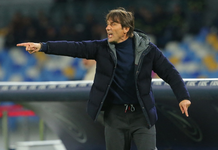 意甲联赛 赛后，孔蒂在更衣室里鼓舞球队士气：“最后四场，我们已经锁定了欧冠席位，但联赛冠军的梦想还在，如果能实现，那将是奇迹般的胜利。”