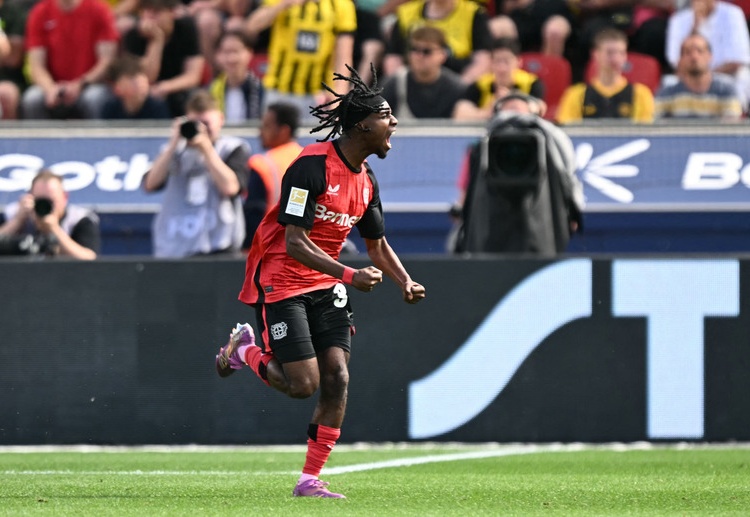 英超联赛 利物浦官宣引进荷兰国脚弗林蓬，填补边路空缺。