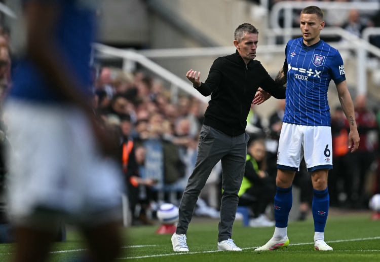 레스터 시티는 부진한 2024-25 프리미어리그 시즌 이후 뤼트 판 니스텔로이 감독을 경질할 것으로 예상된다.