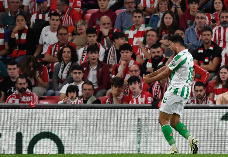 西甲联赛 尽管福纳尔斯上半场第38分钟扳回一球，仍难阻败局。