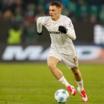 ဒါ့အပြင် ပရီးမီးယားလိဂ် ကလပ်က မီလော့စ် ကာကက်ဇ် အပြင် နောက်ထပ် ကစားသမားတွေလည်း ထပ်မံ ခေါ်ယူ အားဖြည့်ဖို့ ရှိနေပါသေးတယ်။