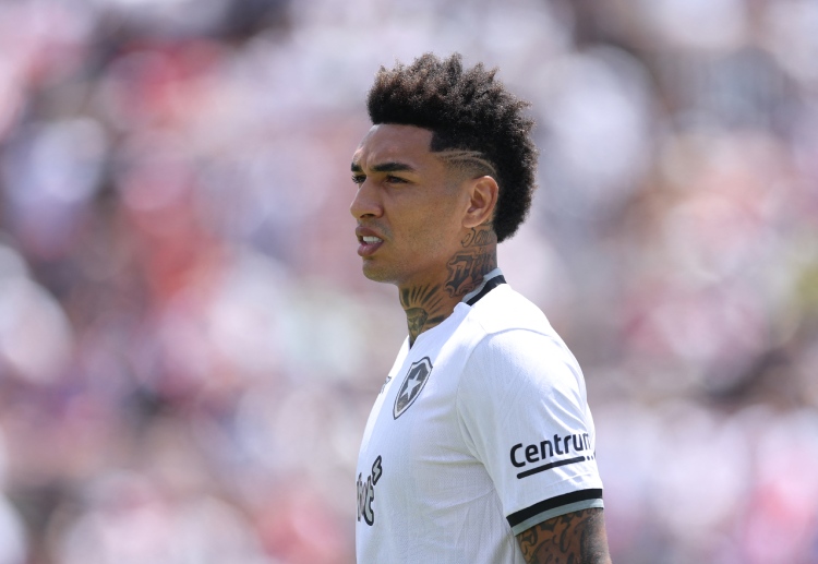 世俱杯  博塔弗戈前锋伊戈尔·热苏斯持续高光表现，吸引了英超多家俱乐部的关注。