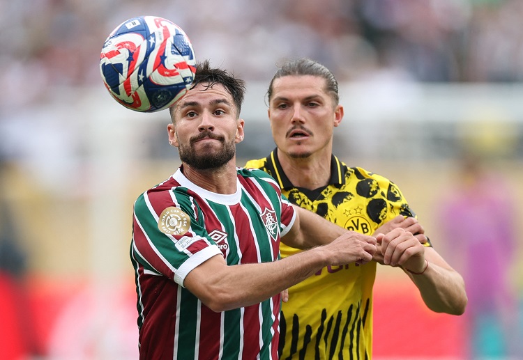 世俱杯 上届亚军弗鲁米嫩塞展现了坚韧防守,成功抵挡大黄蜂的攻势。