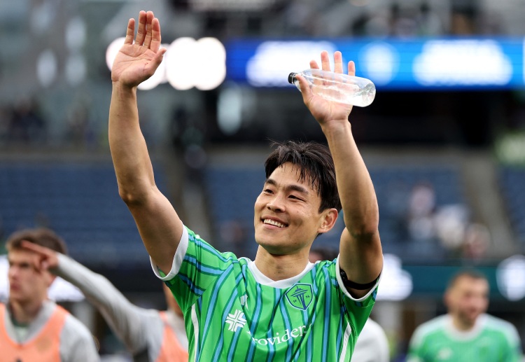 世俱杯 韩国后卫金基熙恢复健康，准备为海湾人出战。