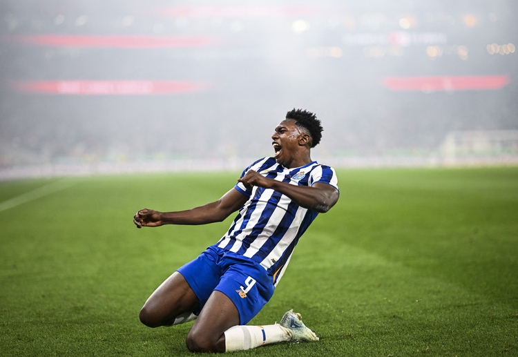 ဒီပေါ်တူဂီ ထိပ်သီး ကလပ် ကတော့ ဖီဖာ ကလပ် ကမ္ဘာ့ဖလား ပြိုင်ပွဲကို ပထမဦးဆုံး အကြိမ် ဝင်ရောက် ယှဉ်ပြိုင်မှာ ဖြစ်ပါတယ်။