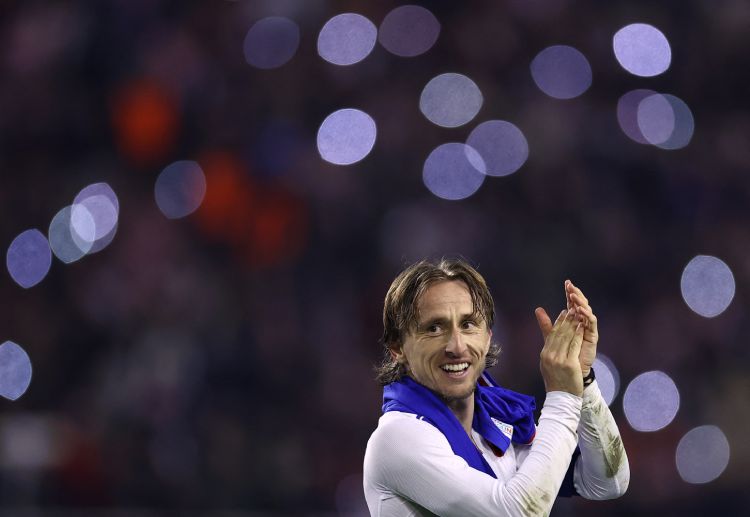 世界杯预选赛 克罗地亚中场依旧由老将莫德里奇坐镇，调度全队节奏。