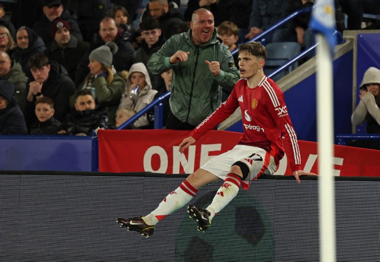 ဒါပေမယ့် ဂါနာချိုက သူ့ရဲ့ Idol ခရစ္စတီယာနို ရော်နယ်ဒိုနဲ့ တွဲဖက် ကစားခွင့်ရမယ့် အခွင့်အရေးကို ငြင်းပယ်ခဲ့ပြီးတော့ ပရီးမီးယားလိဂ် အသင်း တစ်သင်း ကိုသာ ရွေးချယ်သွားဖွယ် ရှိနေကြောင်း သိရပါတယ်။