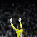 英超联赛 曼联已向博塔弗戈门将维克多提出报价，补强门将阵容。