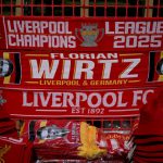 အခုတော့ ဝစ်ဇ်ရဲ့ ဖခင်က သူ့ရဲ့ သား ဖြစ်သူ ဘာကြောင့် ပရီးမီးယားလိဂ် ကလပ်ကို ရွေးချယ်ခဲ့သလို ဆိုတာ ဖြေရှင်းလာခဲ့ပြီ ဖြစ်ပါတယ်။