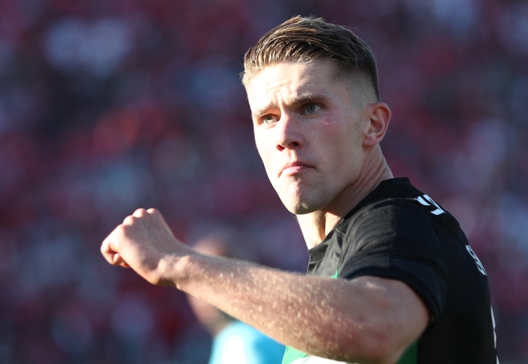 英超联赛 上赛季，约克雷斯在葡萄牙体育的表现令人瞩目，斩获54粒进球并助攻13次。