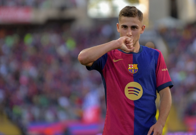 လာလီဂါ ကလပ်ဟာ ဖာမင်း လိုပက်ဇ်ကို ၂၀၂၉ ခုနှစ် အထိ စာချုပ်ချုပ်ဆိုထားသလို ယူရို သန်း ၅၀၀ တန် လျော်ကြေး စာချုပ်လည်း ထည့်သွင်းထားပါတယ်။