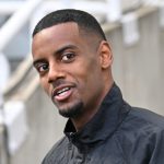 英超联赛 随着伊萨克的到来，利物浦的前场火力得到了显著增强。