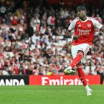 아스널은 원정에서 리버풀에 1점 차로 패하며 시즌 첫 패를 떠안았다