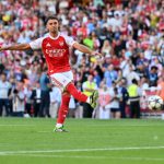 ရာသီသစ်မှာ အာဆင်နယ်က ပရီးမီးယားလိဂ် ၄ ပွဲ ကစားထားပြီး လက်ရှိချန်ပီယံ လစ်ဗာပူးလ်ကို ၁-၀ ရလဒ်နဲ့ ကပ်ရှုံးခဲ့တာက လွဲရင် ကျန်ပွဲတွေမှာ အနိုင်ရထားပါတယ်။