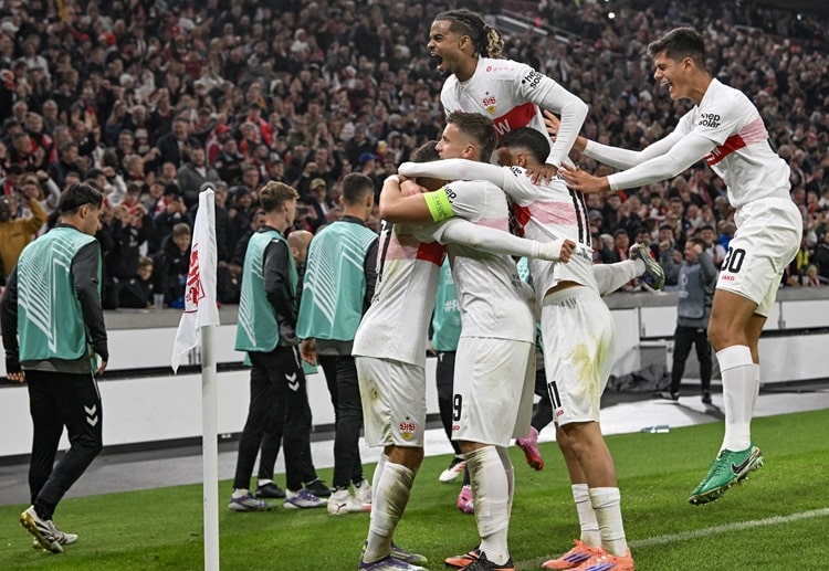 欧洲联赛 努贝尔从后场精准长传，布阿纳尼破门，斯图加特1比0领先