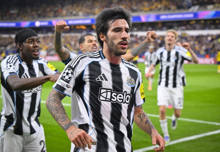 တိုနာလီရဲ့ နယူးကာဆယ် ကတော့ ဒီရာသီ ပရီးမီးယားလိဂ်မှာ ၇ ပွဲ ကစားပြီးချိန် အထိ ၂ ပွဲနိုင်၊ ၃ ပွဲ သရေ၊ ၂ ပွဲ ရှုံး ရလဒ်သာ ပိုင်ဆိုင်ထားပါတယ်။