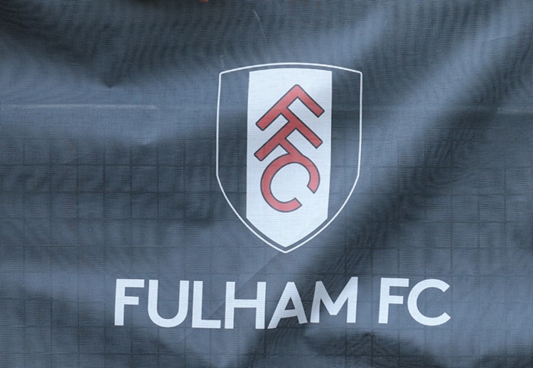 Tom Cairney cetak gol di pertandingan Premier League