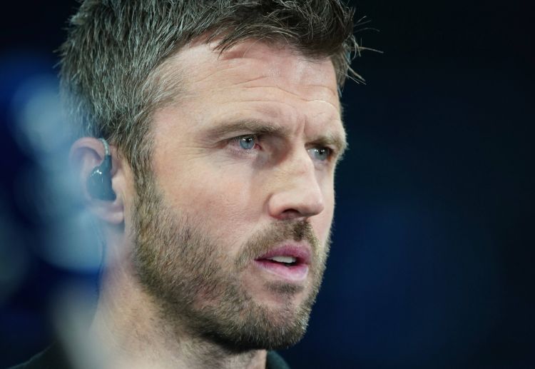 英超联赛 曼联宣布，44岁的名宿卡里克出任球队临时主帅。