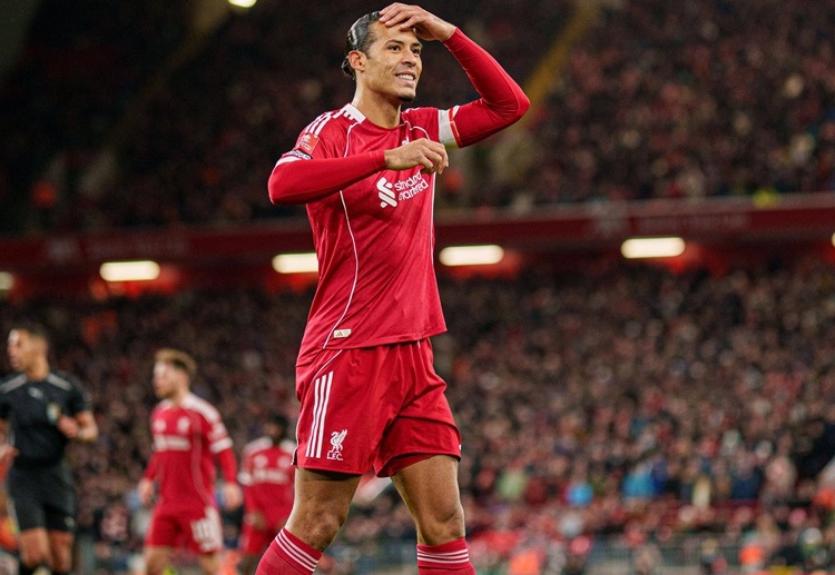 이날 패배로 리버풀은 공식전 13경기 무패 행진에 제동이 걸리며 리그 6위에 머물렀다.