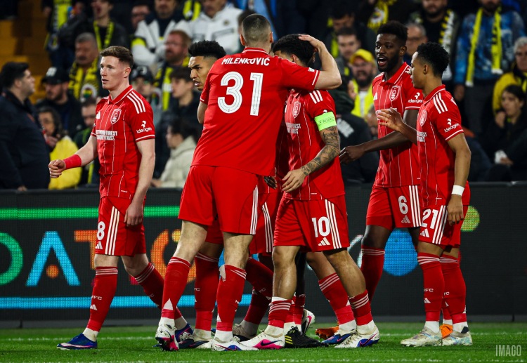 Sejumlah tim bersaing untuk lolos ke fase gugur Liga Europa