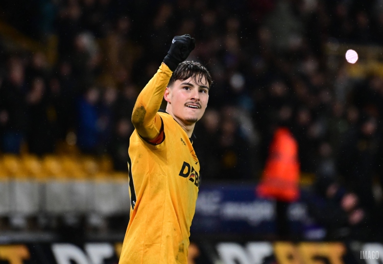 英超联赛 替补出场的罗德里戈·戈麦斯把握反击良机再入一球，为狼队彻底锁定胜局。