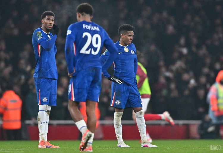 ဒါ့အပြင် ချဲလ်ဆီးက လာမယ့် ဧပြီလထဲမှာ မန်စီးတီး၊ မန်ချက်စတာယူနိုက်တက် တို့လို ပရီးမီးယားလိဂ် ထိပ်သီးတွေနဲ့ ဆက်တိုက် ရင်ဆိုင်ရဖို့ ရှိနေပါတယ်။