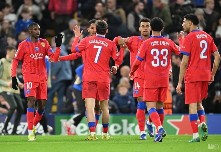 Khvicha Kvaratskhelia jadi pemain terbaik di pertandingan Liga Champions UEFA