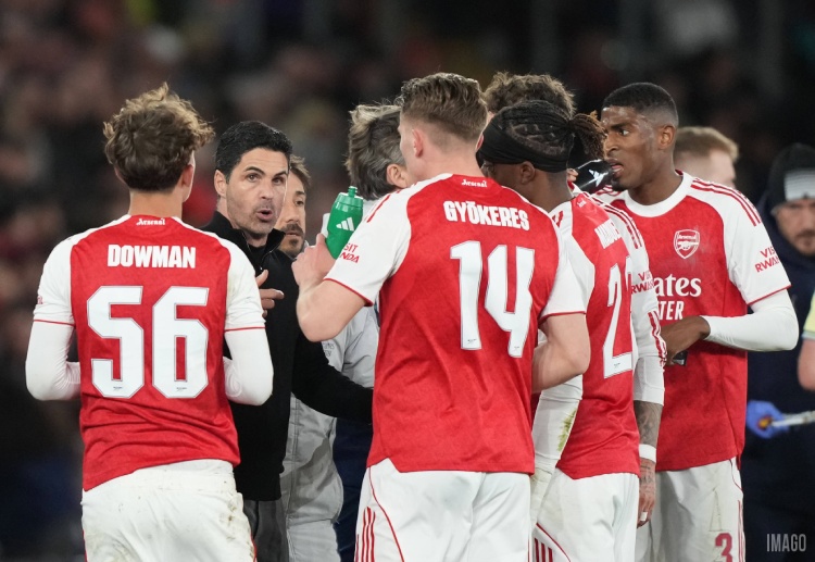 英足总杯 哲凯赖什补射得手，阿森纳暂时扳平比分。