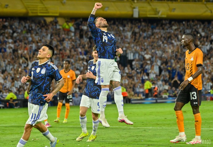 国际友谊赛 奥塔门迪在他的国家队主场告别战中稳稳罚进点球,为阿根廷进一步拉开比分。