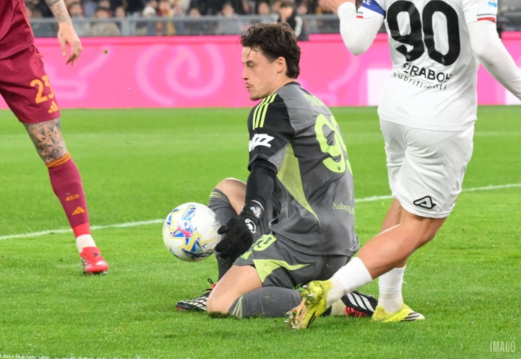 ရိုးမား ဂိုးသမား မိုင်လီ ဆဗီလာကို ပရီးမီးယားလိဂ် ကလပ် ချဲလ်ဆီးနဲ့ နယူးကာဆယ် တို့က စောင့်ကြည့်နေပါတယ်။