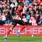 英超联赛 桑德兰主场小胜热刺，结束了长达16年的不胜尴尬。